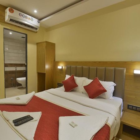 Hotel Residency Park Bombaj Exteriér fotografie
